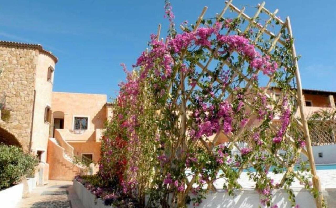Nuovi Appartamenti Tri E Bilocali In Residence Con Piscina A Porto Cervo 800Mt Mare Liscia di Vacca Extérieur photo