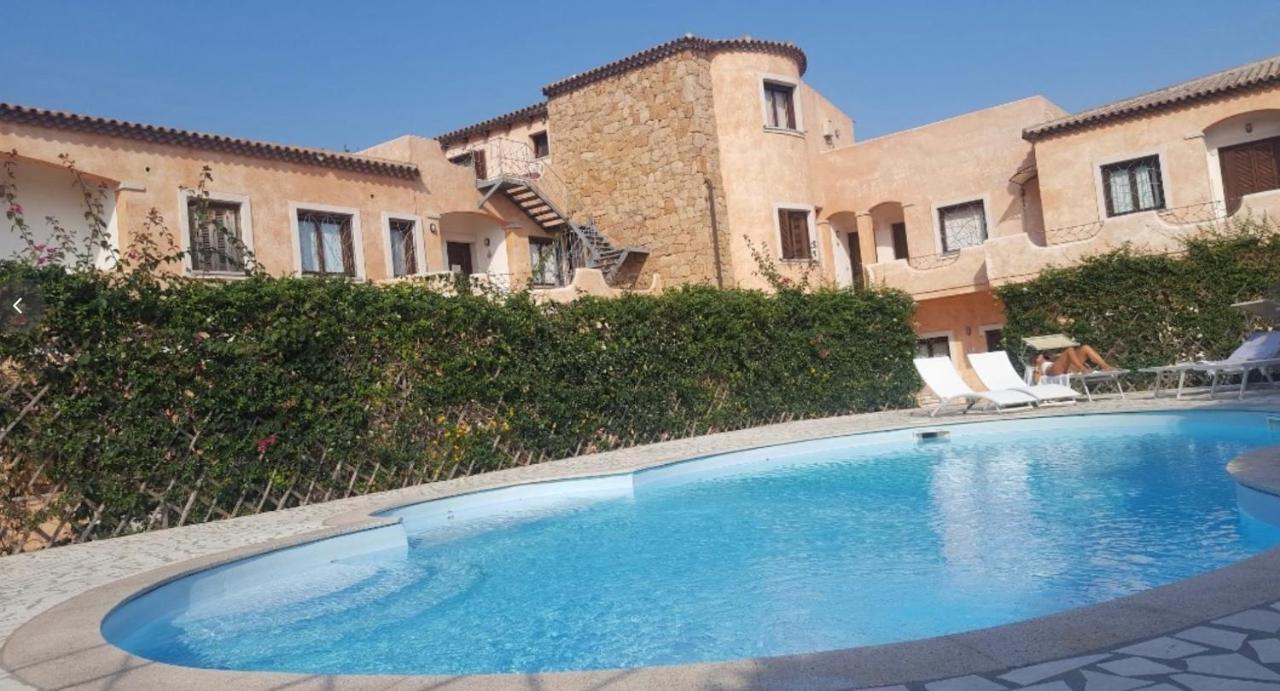 Nuovi Appartamenti Tri E Bilocali In Residence Con Piscina A Porto Cervo 800Mt Mare Liscia di Vacca Extérieur photo